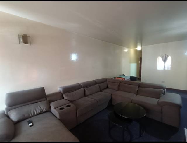 3 BEDROOM FLAT FOR SALE IN VANDERBIJLPARK CENTRAL
